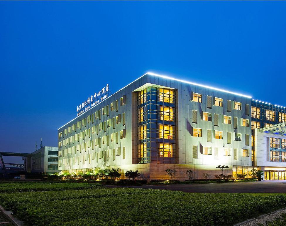 Nanjing Expo Center Hotel Exteriör bild